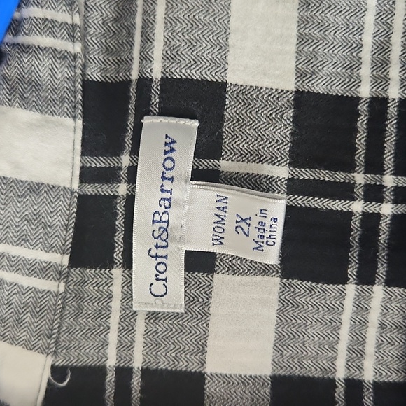 Womens flannel shirt - Picture 3 of 3
